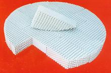 求购规整波纹填料请到萍乡下埠永胜瓷厂